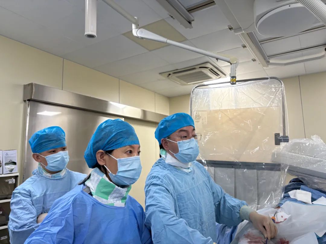 州人民医院完成全州首例房颤脉冲场消融术